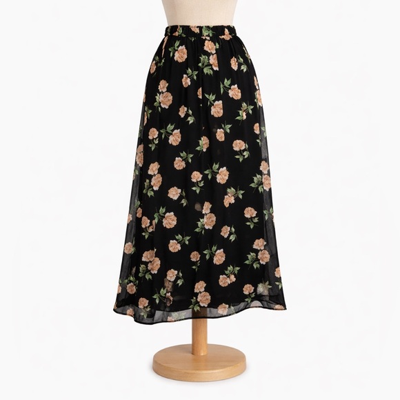 NWT OLD NAVY Floral Chiffon Maxi Skirt - Picture 1 of 4